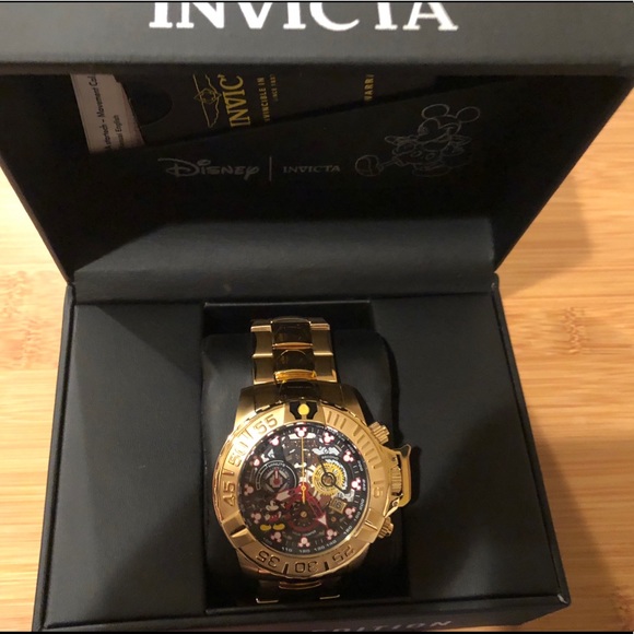 NWT INVICTA - Disney Gold Watch (Limited Edition) - Picture 2 of 8